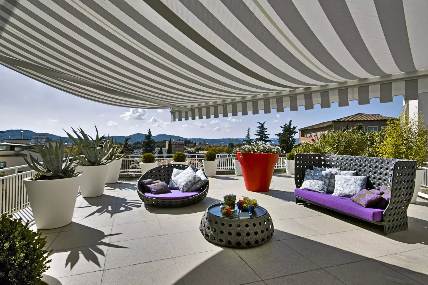 Hochwertige Markisen für Balkon und Terrasse