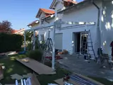 Überdachung mit zwei Unterglas-Markisen